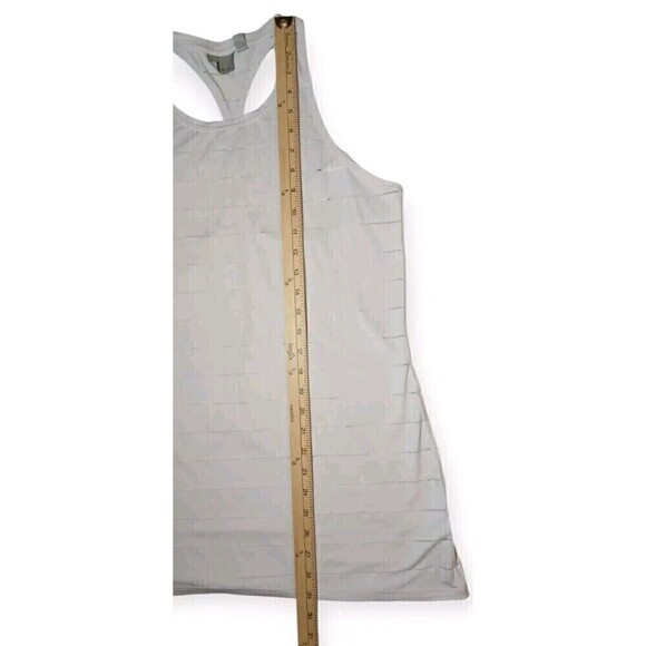 Athleta Active Tank Top Women's Ivory Racerback Sheer Gym Workout Size MT - Picture 4 of 8